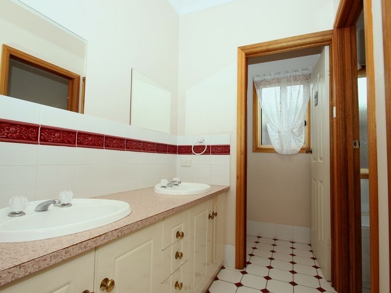 20 Regents Lane, Wynn Vale SA 5127