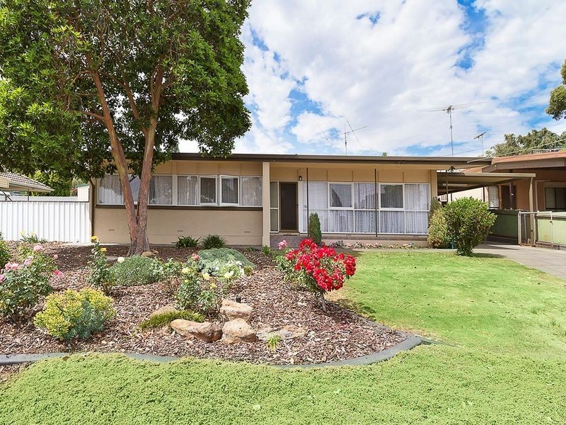 13 Cremin Street, Fairview Park SA 5126