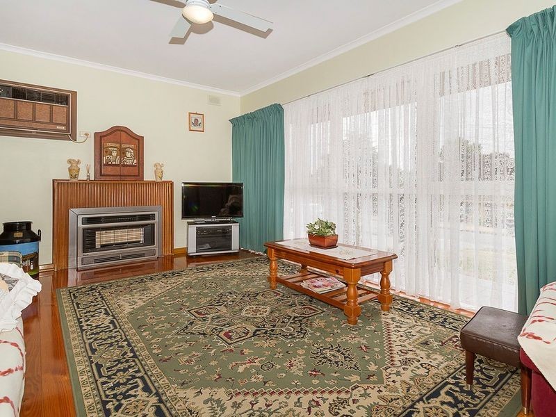 13 Cremin Street, Fairview Park SA 5126