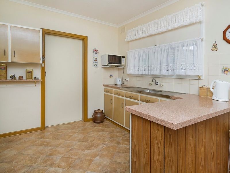 13 Cremin Street, Fairview Park SA 5126