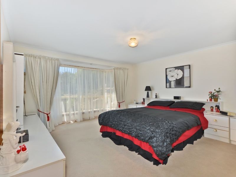 21 De Pledge Court, Wynn Vale SA 5127