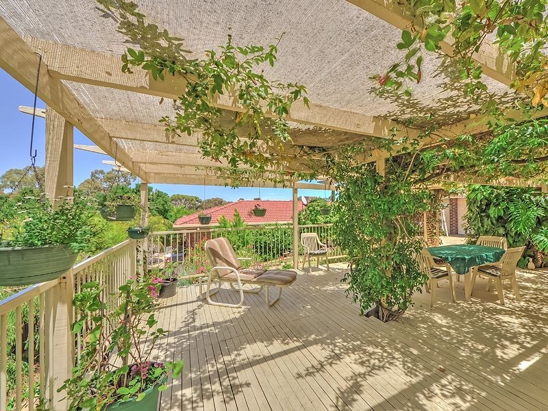 21 De Pledge Court, Wynn Vale SA 5127