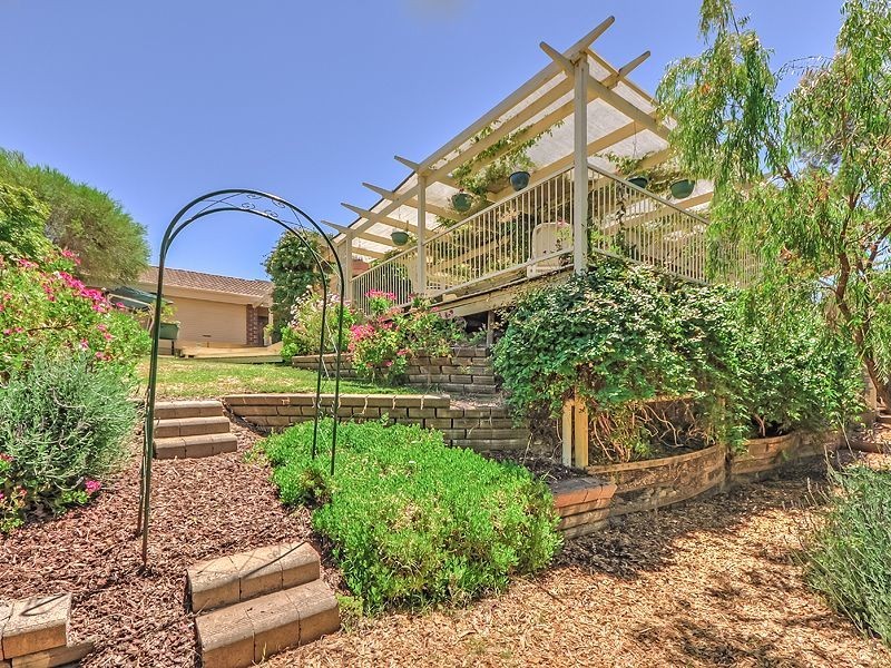 21 De Pledge Court, Wynn Vale SA 5127