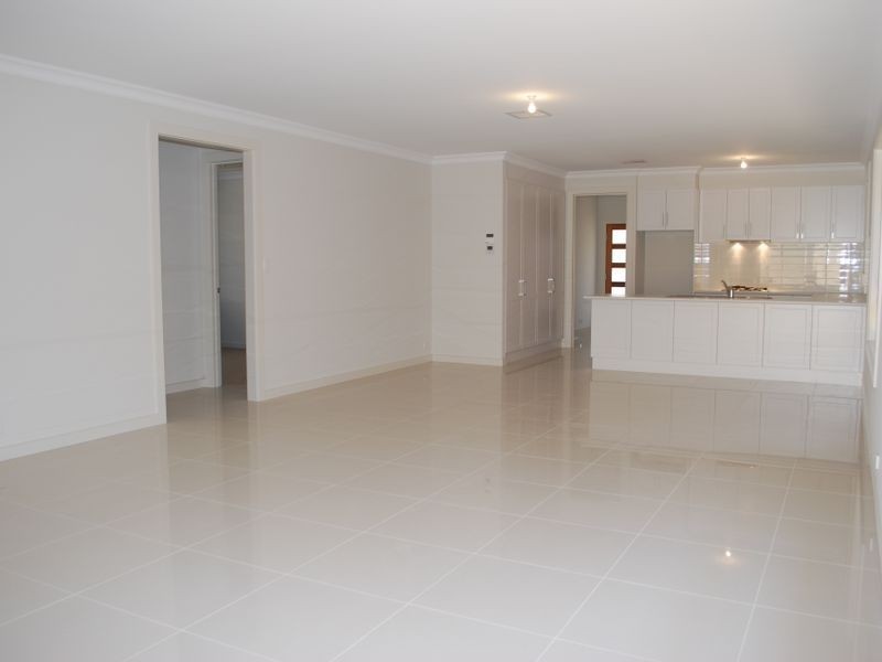 36 Tuscan Road, Golden Grove SA 5125