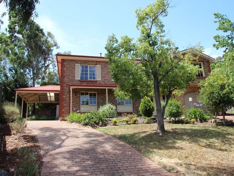 16 Kinnaird Cres, Highbury SA 5089