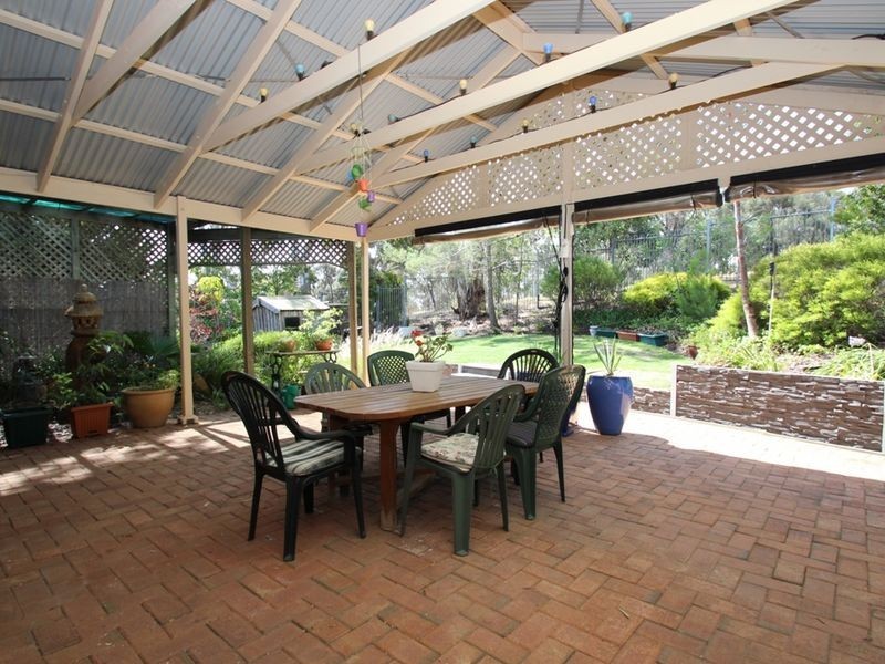 16 Kinnaird Cres, Highbury SA 5089