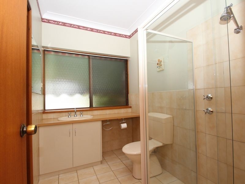 16 Kinnaird Cres, Highbury SA 5089