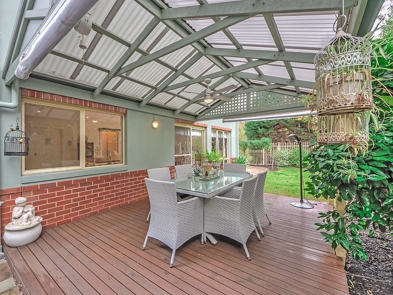 38 Reuben Richardson Rd, Greenwith SA 5125