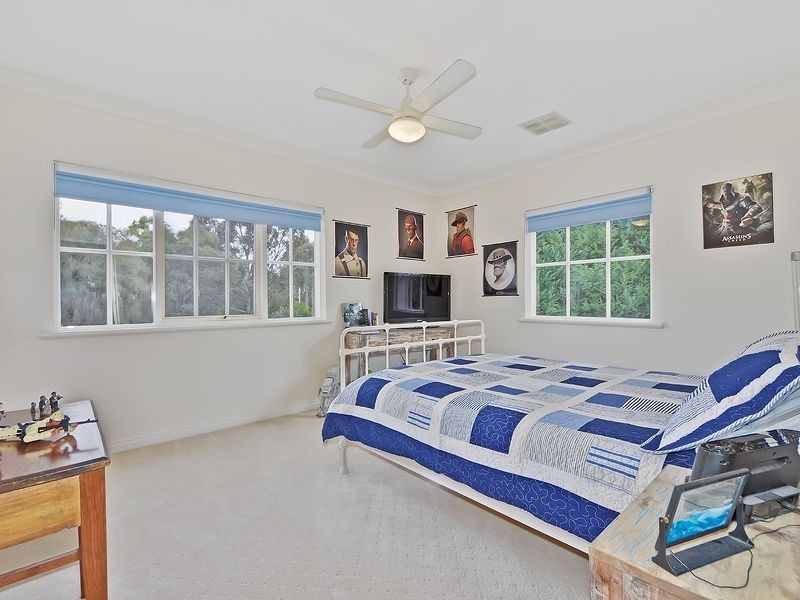 38 Reuben Richardson Rd, Greenwith SA 5125