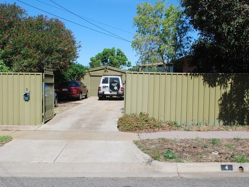 4 Trumper Ave, Parafield Gardens SA 5107