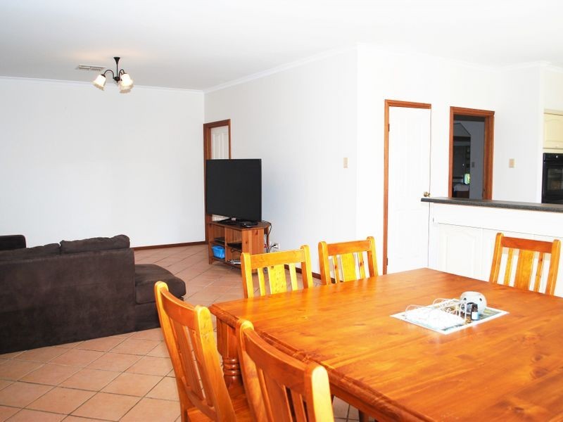 9 Chamberlain Court, Greenwith SA 5125