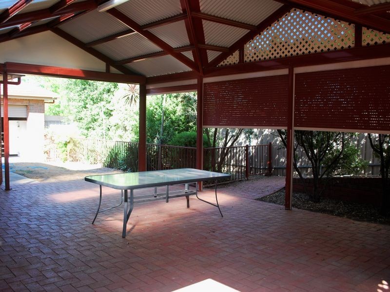 9 Chamberlain Court, Greenwith SA 5125