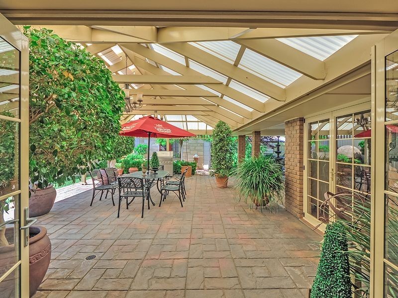 1 Settlers Court, Paralowie SA 5108