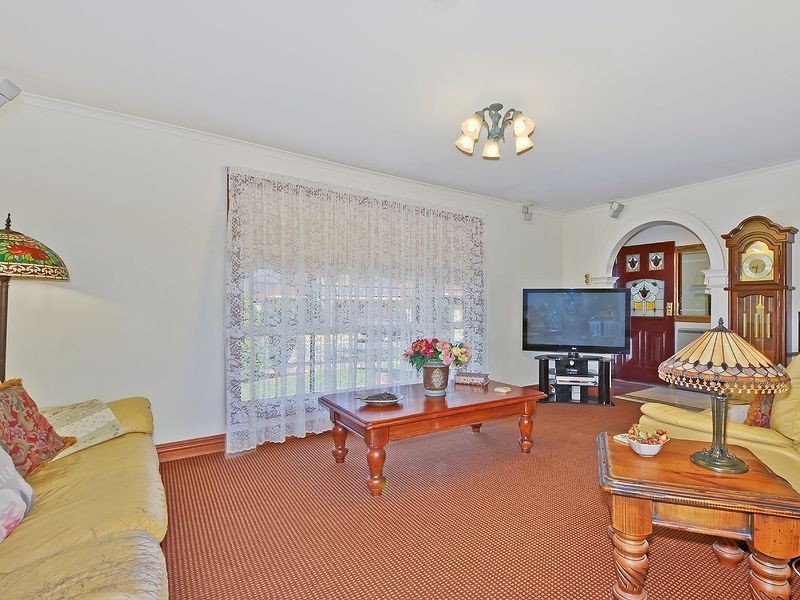 1 Settlers Court, Paralowie SA 5108