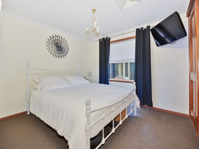 1 Settlers Court, Paralowie SA 5108