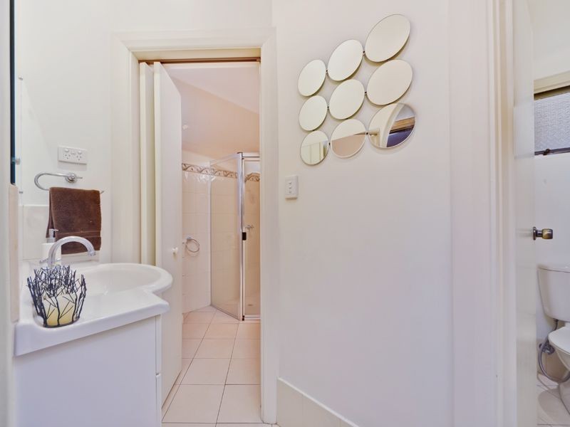 2 Grevillea Drive, Banksia Park SA 5091