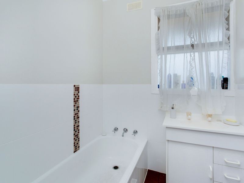 18 Berryman Drive, Modbury SA 5092