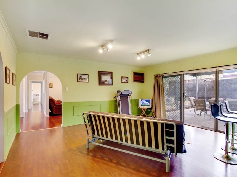 18 Berryman Drive, Modbury SA 5092