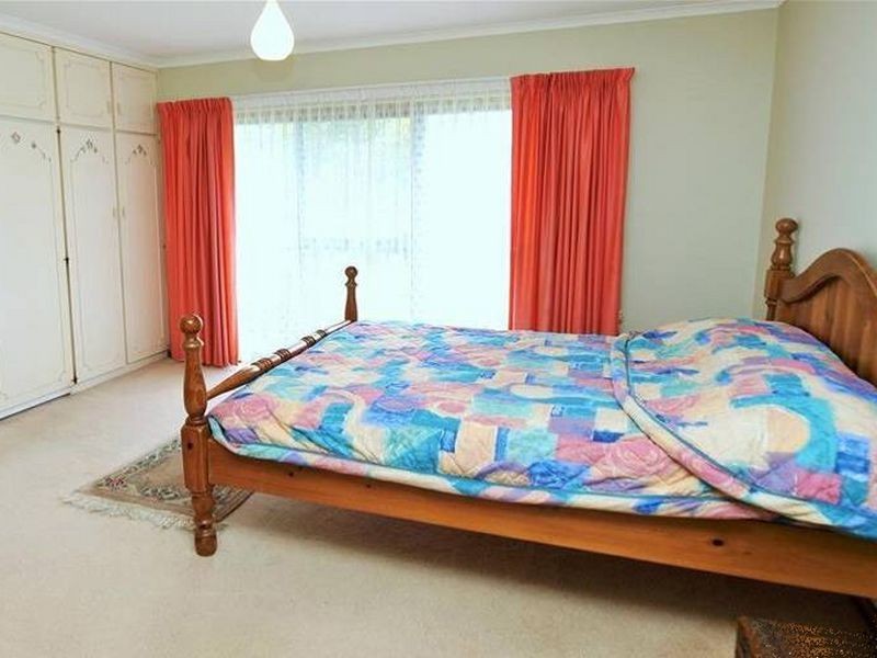 40 – 42 Carnoustie Ave, Fairview Park SA 5126