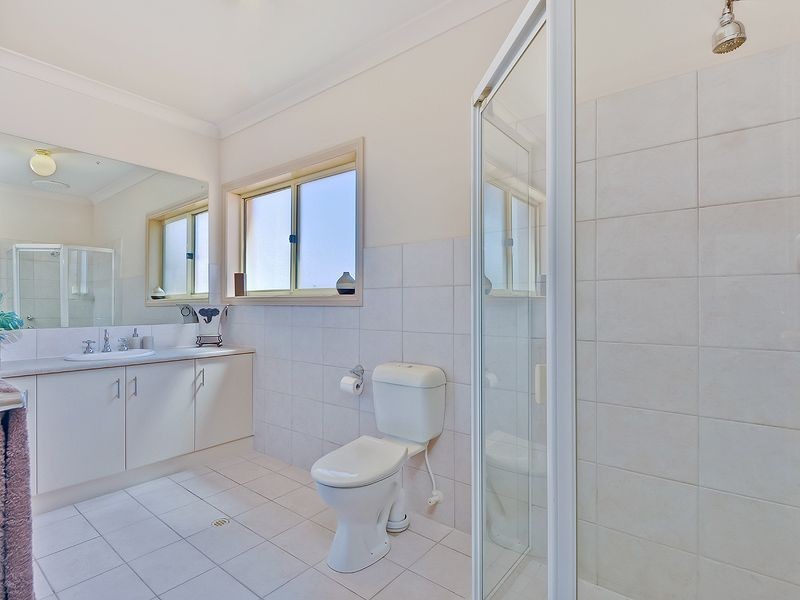 18 Highgate Place, Golden Grove SA 5125