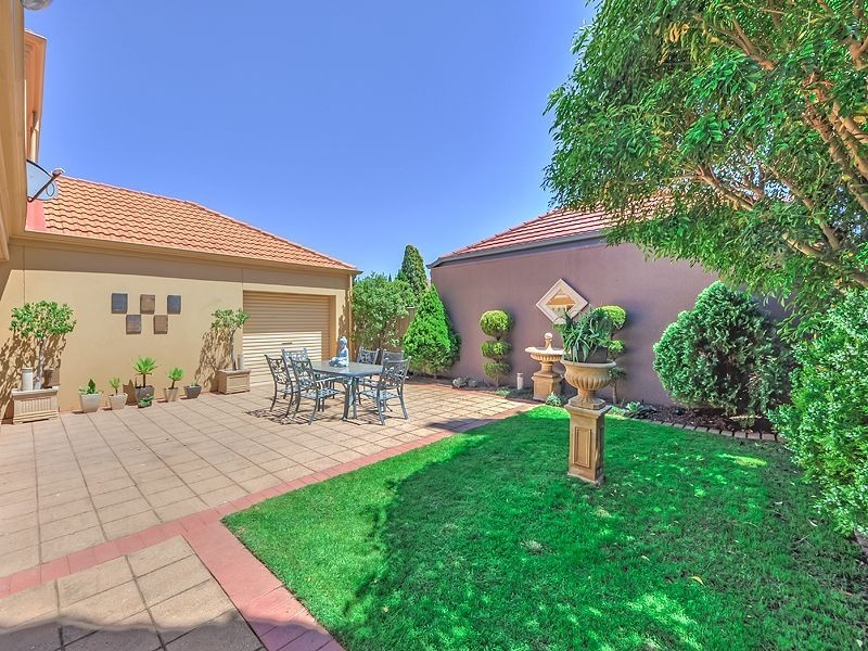 18 Highgate Place, Golden Grove SA 5125