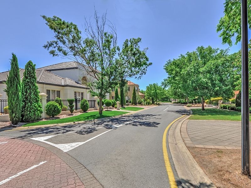 18 Highgate Place, Golden Grove SA 5125