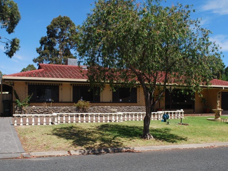 11 Greenwood Drive, St Agnes SA 5097