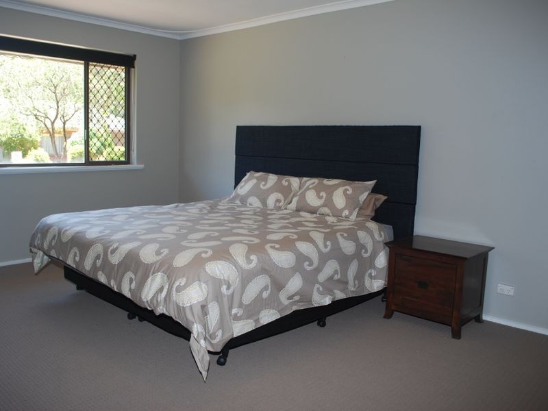 11 Greenwood Drive, St Agnes SA 5097