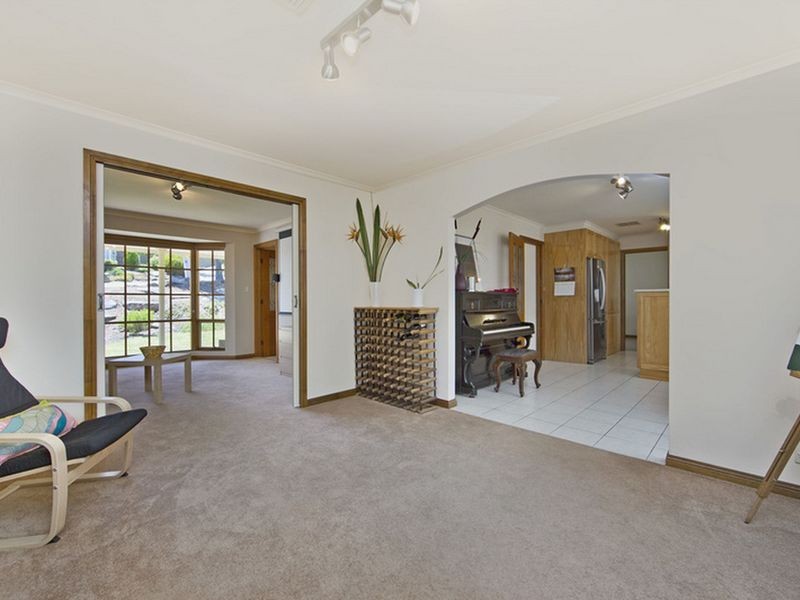 9 Unique Court, Golden Grove SA 5125