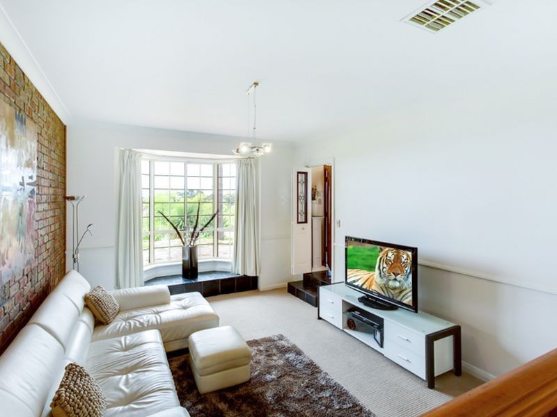 7 Anne Marie Court, Golden Grove SA 5125