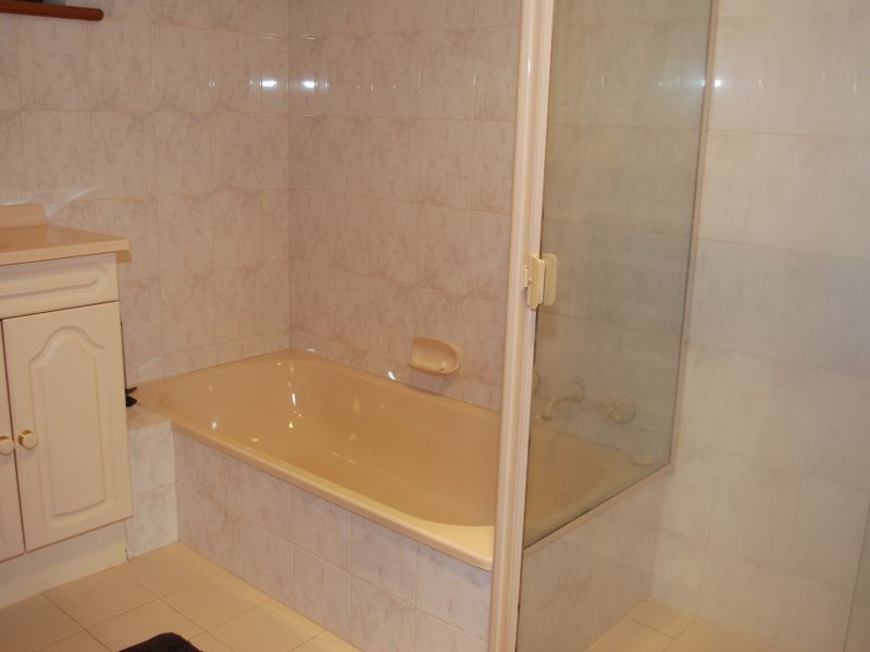 56 De Sassenay Crescent, Modbury Heights SA 5092