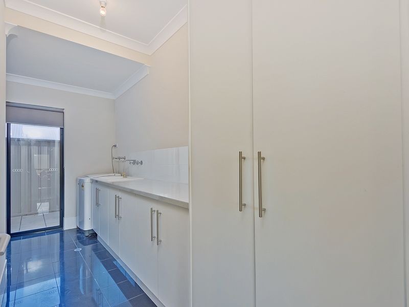 1 Barrow Road, Golden Grove SA 5125