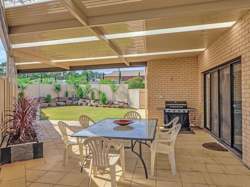 1 Barrow Road, Golden Grove SA 5125