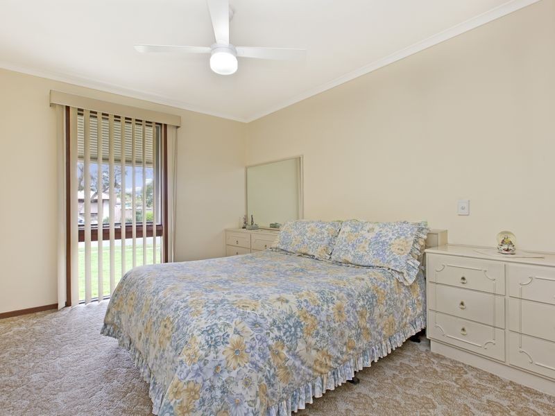 4 Andrew Ave, Salisbury East SA 5109