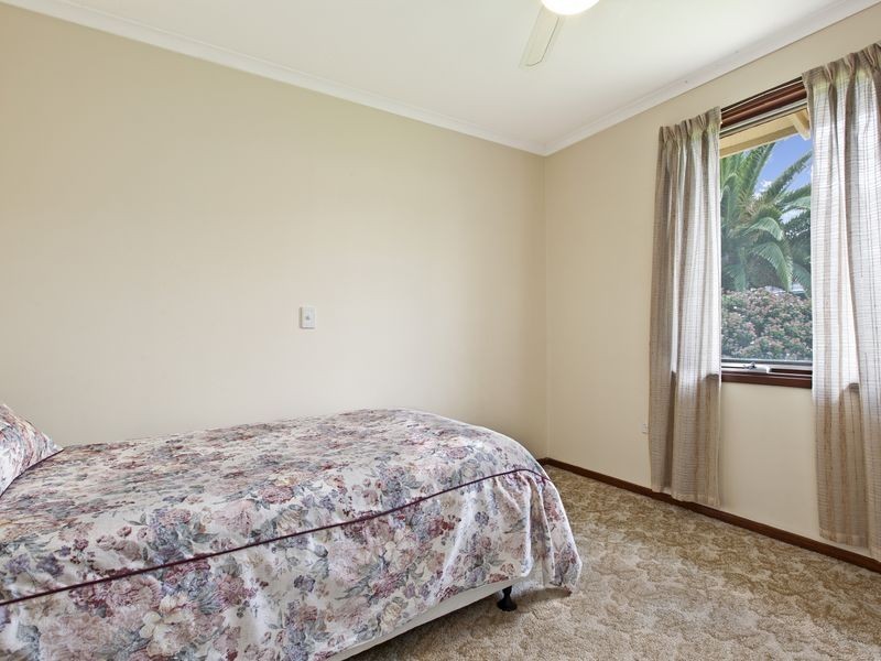 4 Andrew Ave, Salisbury East SA 5109