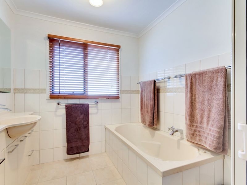 233 Hancock Road, Banksia Park SA 5091