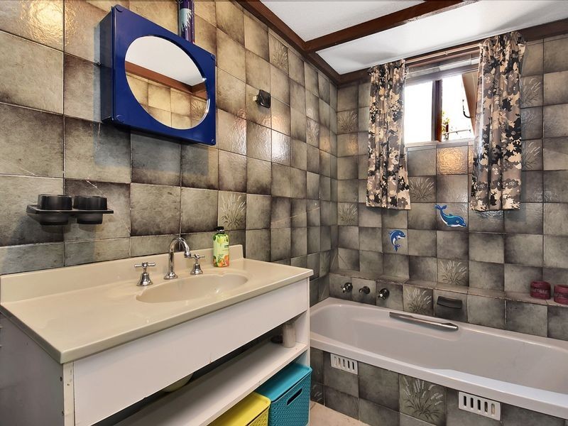 13 Cowra Ave, Gilles Plains SA 5086