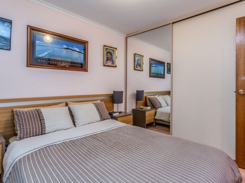 33 Baldwin Court, Wynn Vale SA 5127