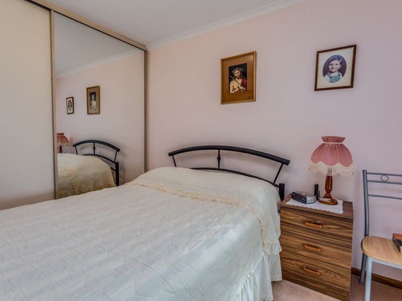33 Baldwin Court, Wynn Vale SA 5127