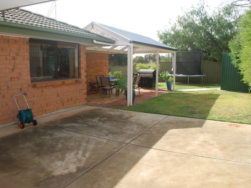 2 Dutton Court, Golden Grove SA 5125
