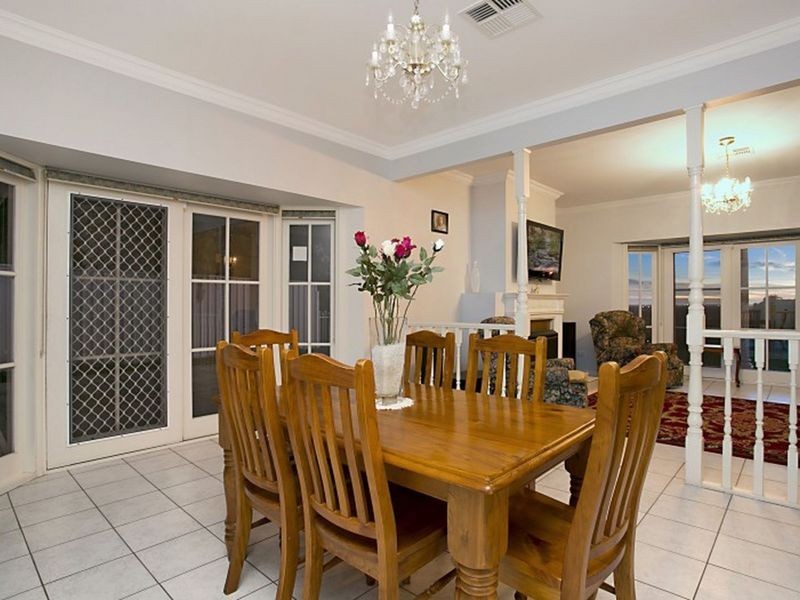 60 Coomurra Drive, Salisbury Heights SA 5109