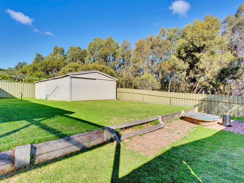 24 Coachhouse Drive, Gulfview Heights SA 5096