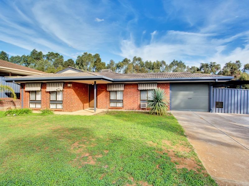 24 Coachhouse Drive, Gulfview Heights SA 5096