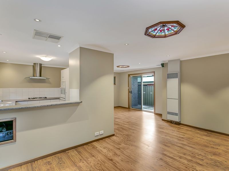 12 Gilchrist Close, Greenwith SA 5125