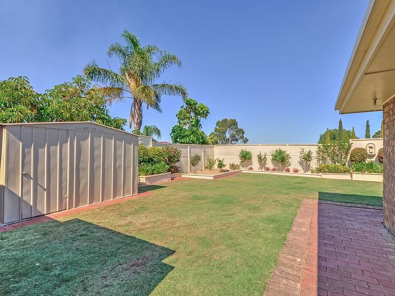 17 Lark Court, Wynn Vale SA 5127