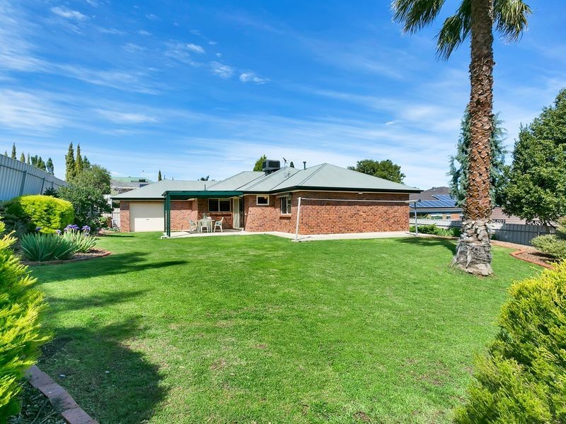 2 Monterey Court, Golden Grove SA 5125