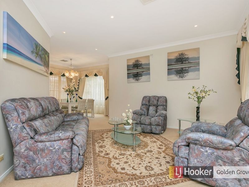 9 Lake Maurice Place, Greenwith SA 5125