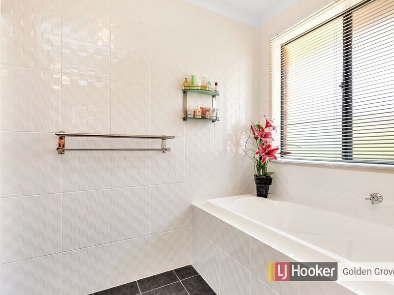 43 Tuscan Road, Golden Grove SA 5125