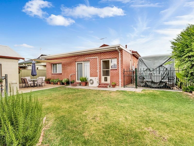 8 Rheims Street, Broadview SA 5083