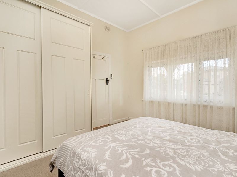 8 Rheims Street, Broadview SA 5083